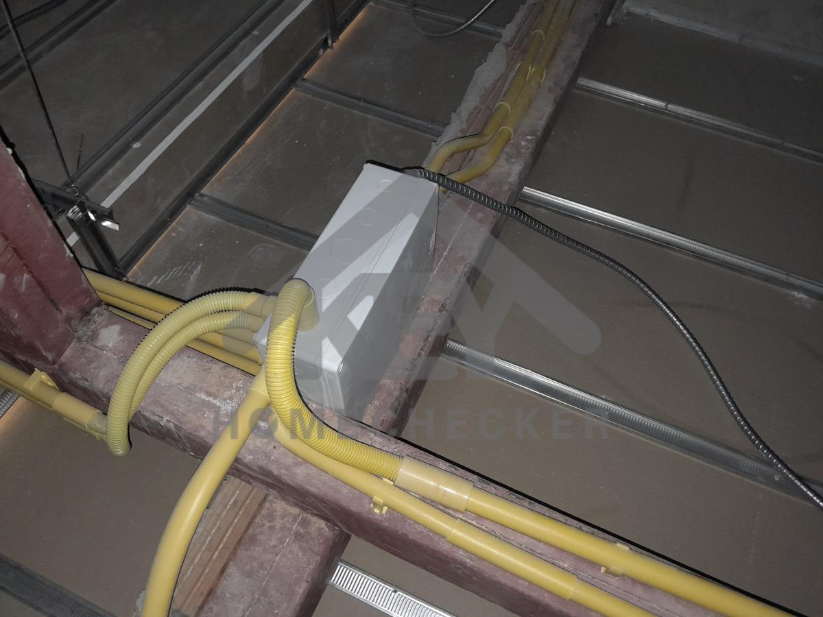 งานฝ้าชายคาและโครงฝ้า