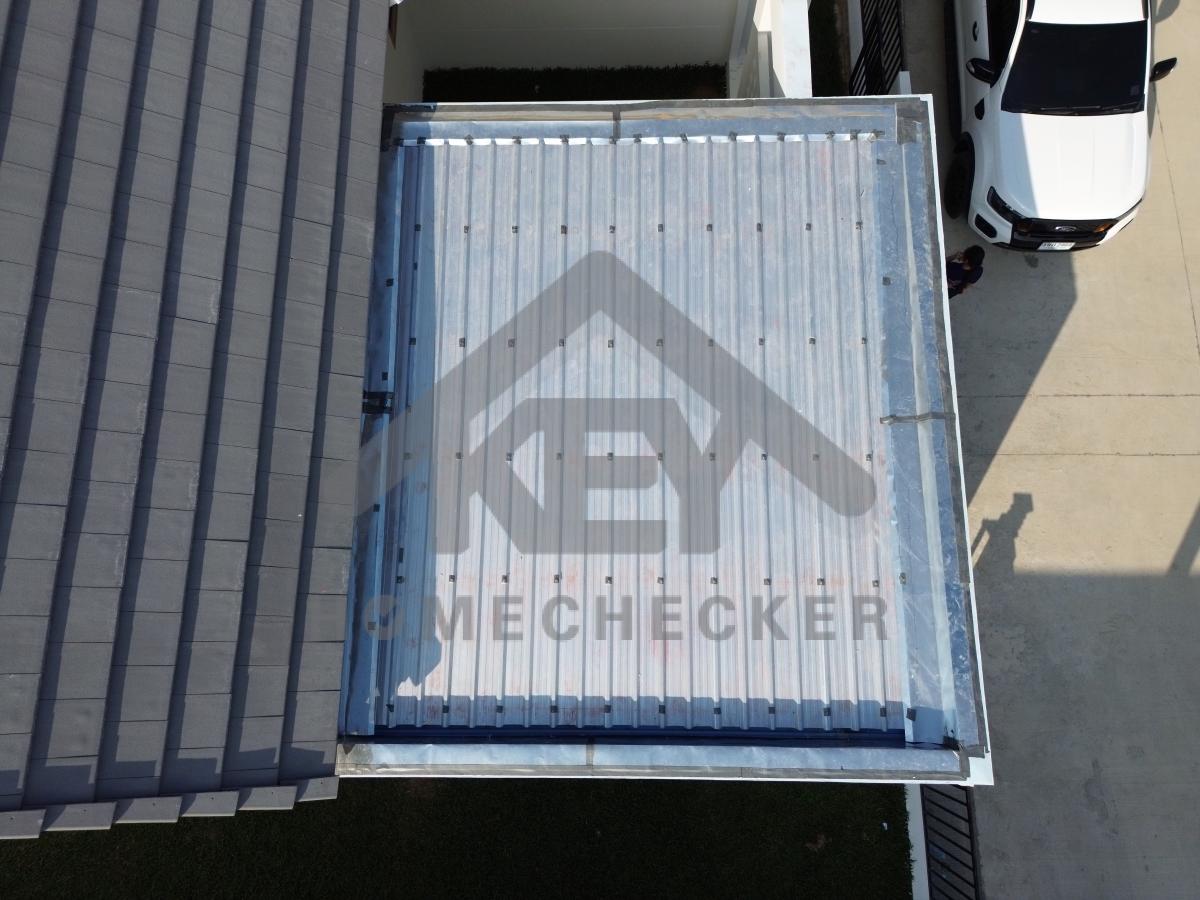 งานตรวจสอบหลังคา