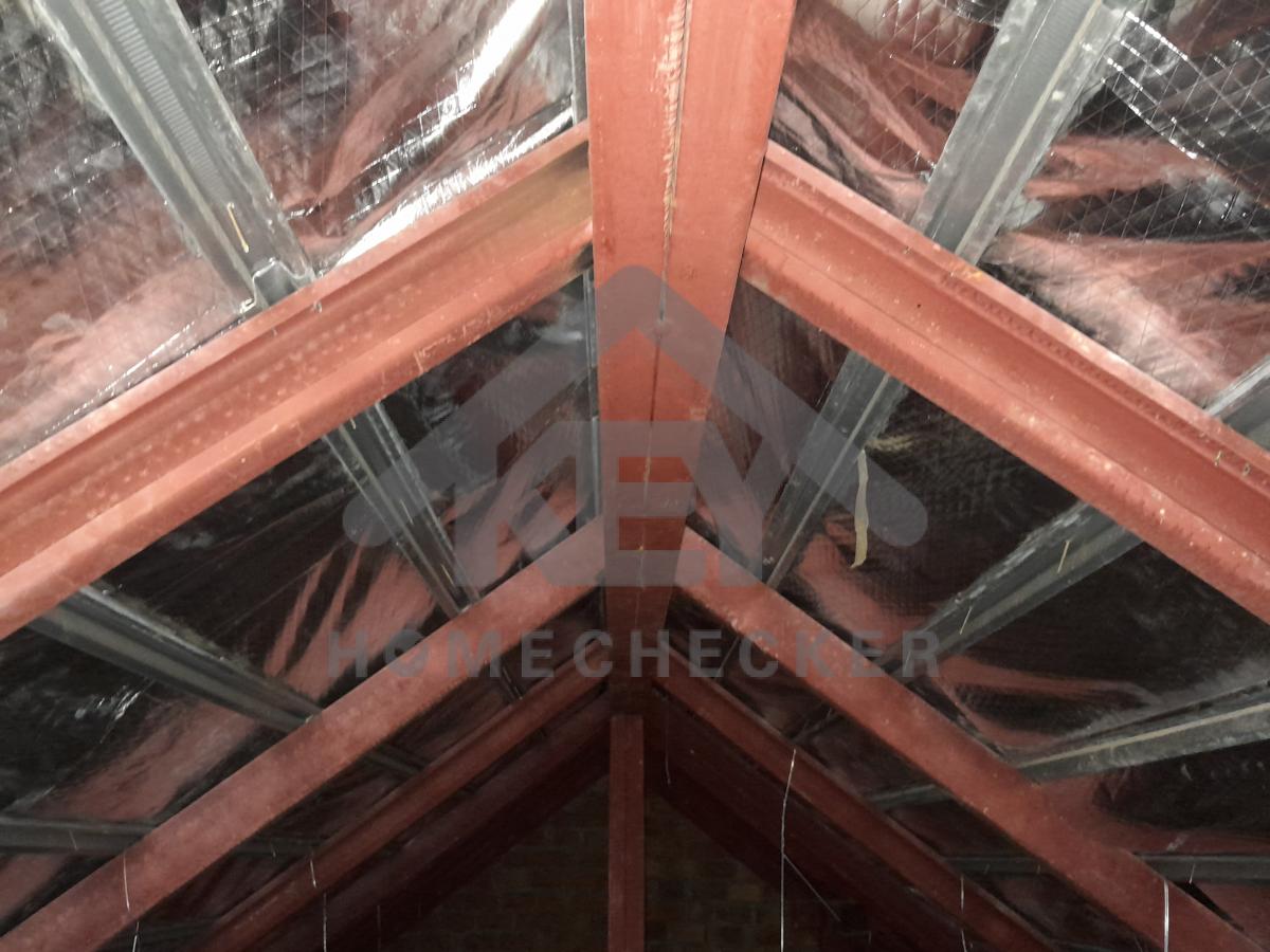 งานฝ้าชายคาและโครงฝ้า