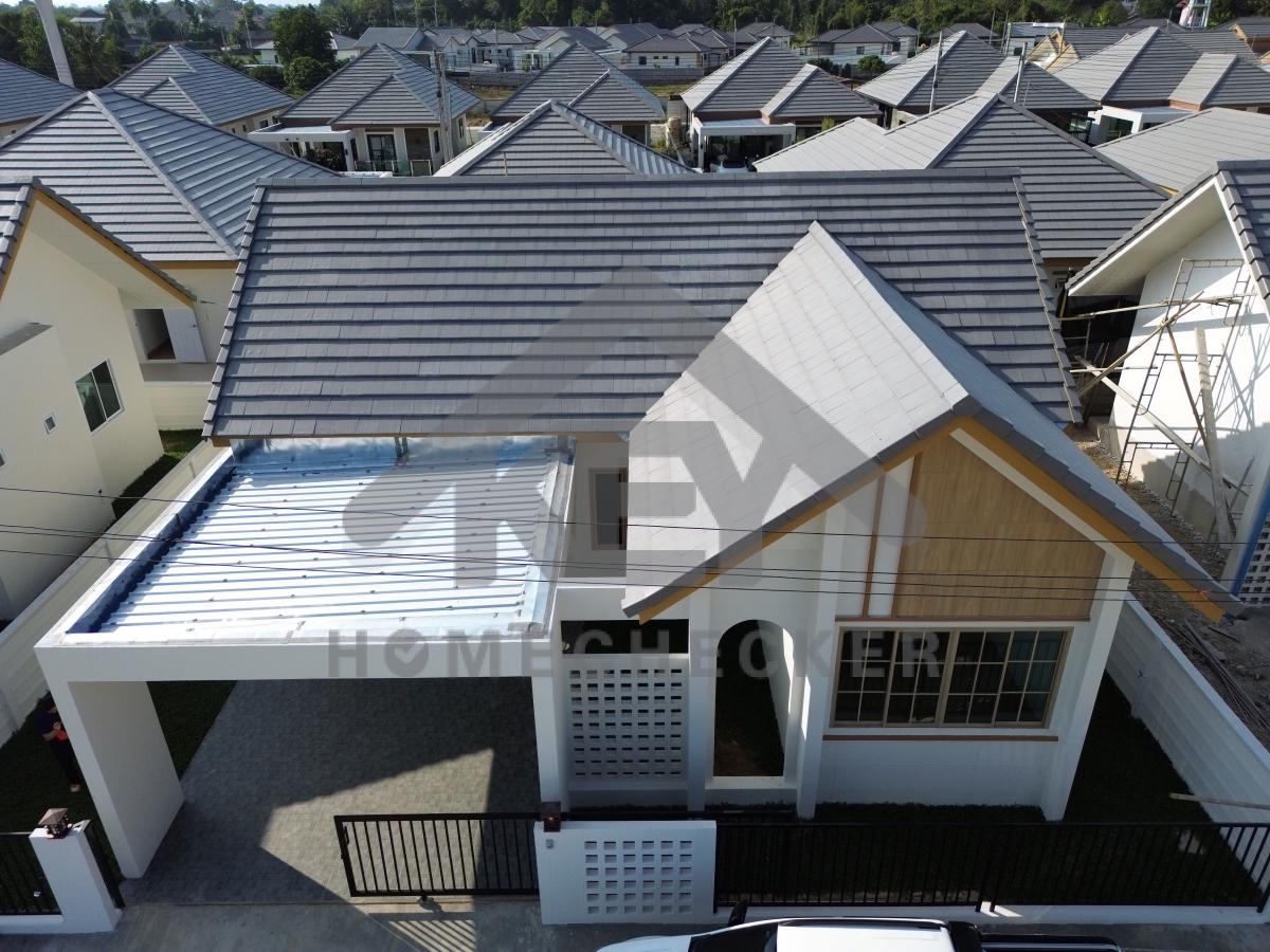 งานตรวจสอบหลังคา