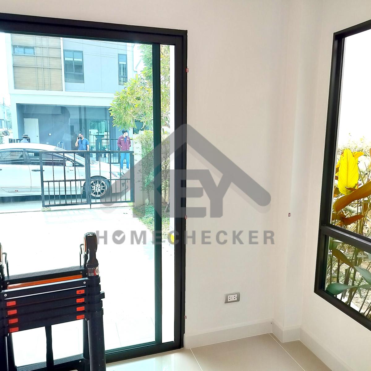 งานห้องโถง ห้องนั่งเล่น