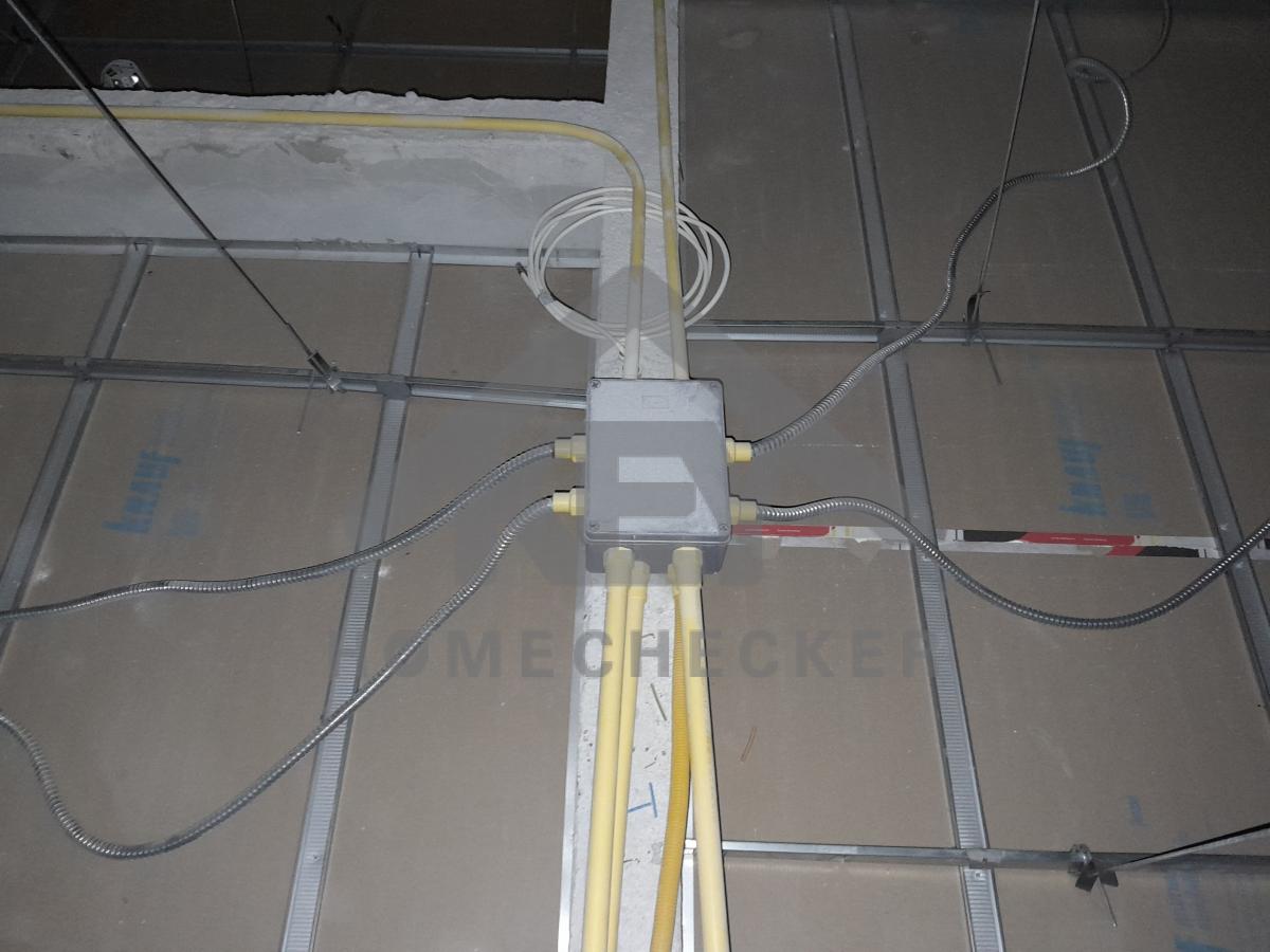 งานฝ้าชายคาและโครงฝ้า