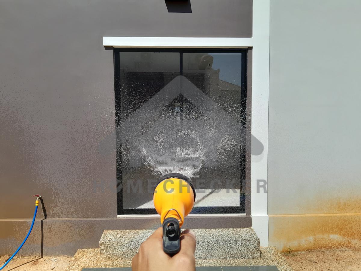 งานเทสน้ำ ประตูหน้าต่าง