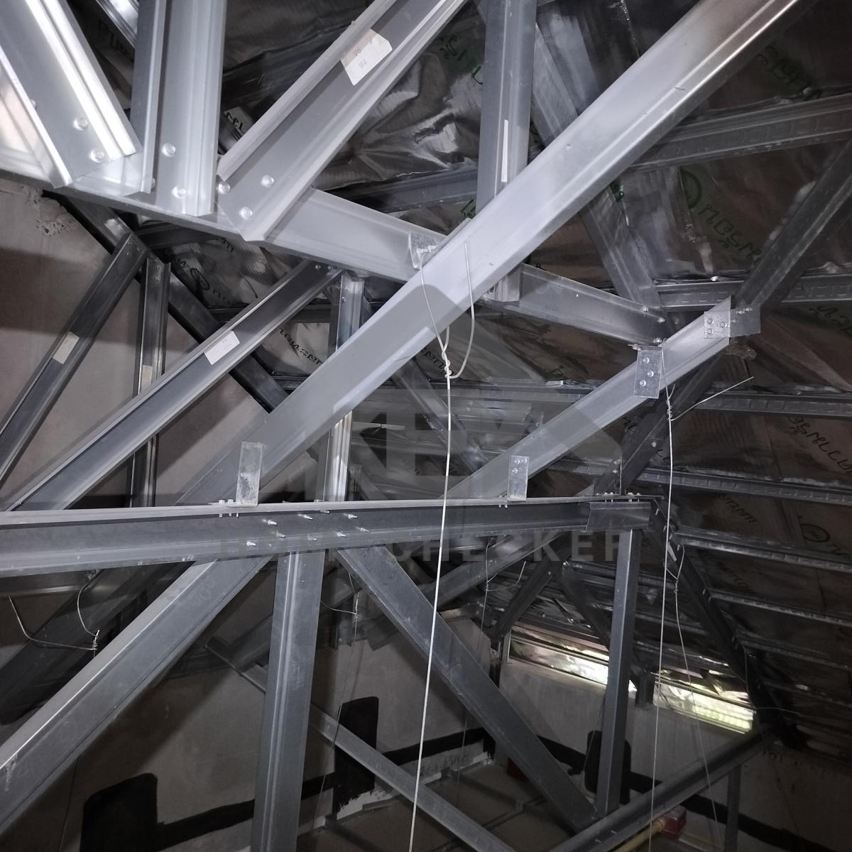 งานฝ้าชายคาและโครงฝ้า