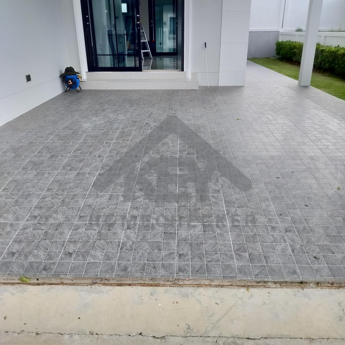 งานภูมิทัศน์และพื้นที่ภายนอกบ้าน