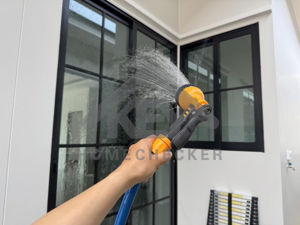 งานเทสน้ำ ประตูหน้าต่าง