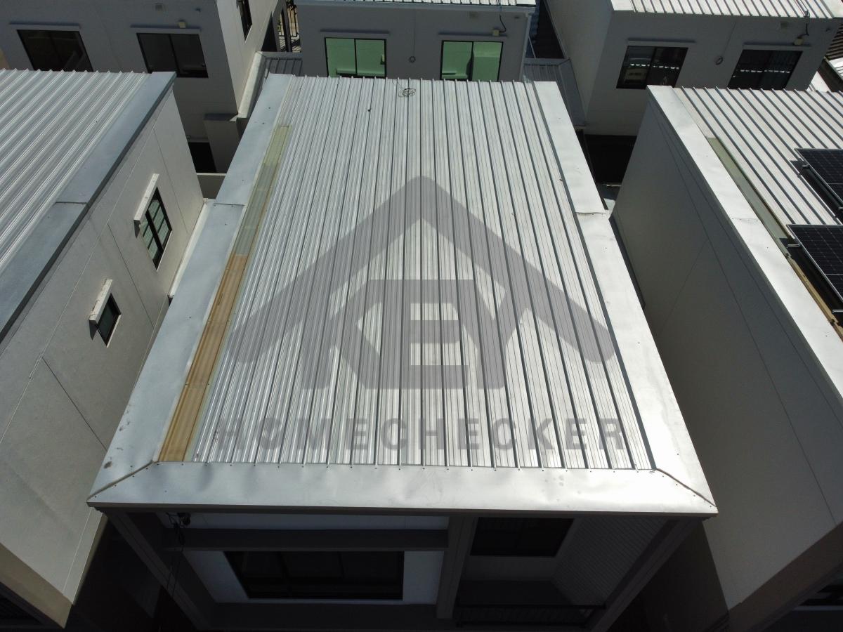 งานตรวจสอบหลังคา