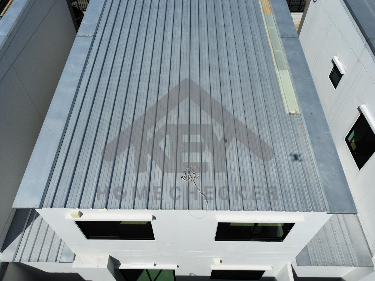 งานตรวจสอบหลังคา