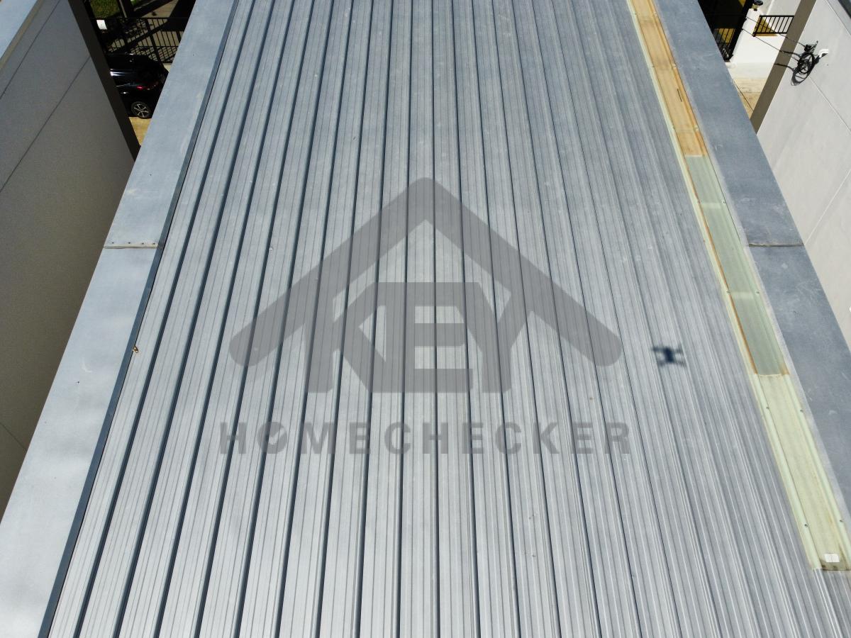 งานตรวจสอบหลังคา