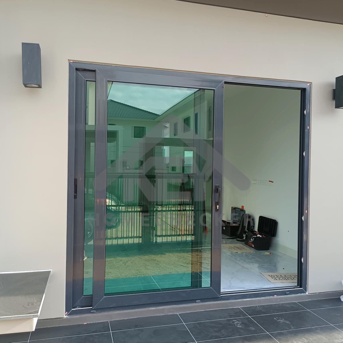 งานภูมิทัศน์และพื้นที่ภายนอกบ้าน