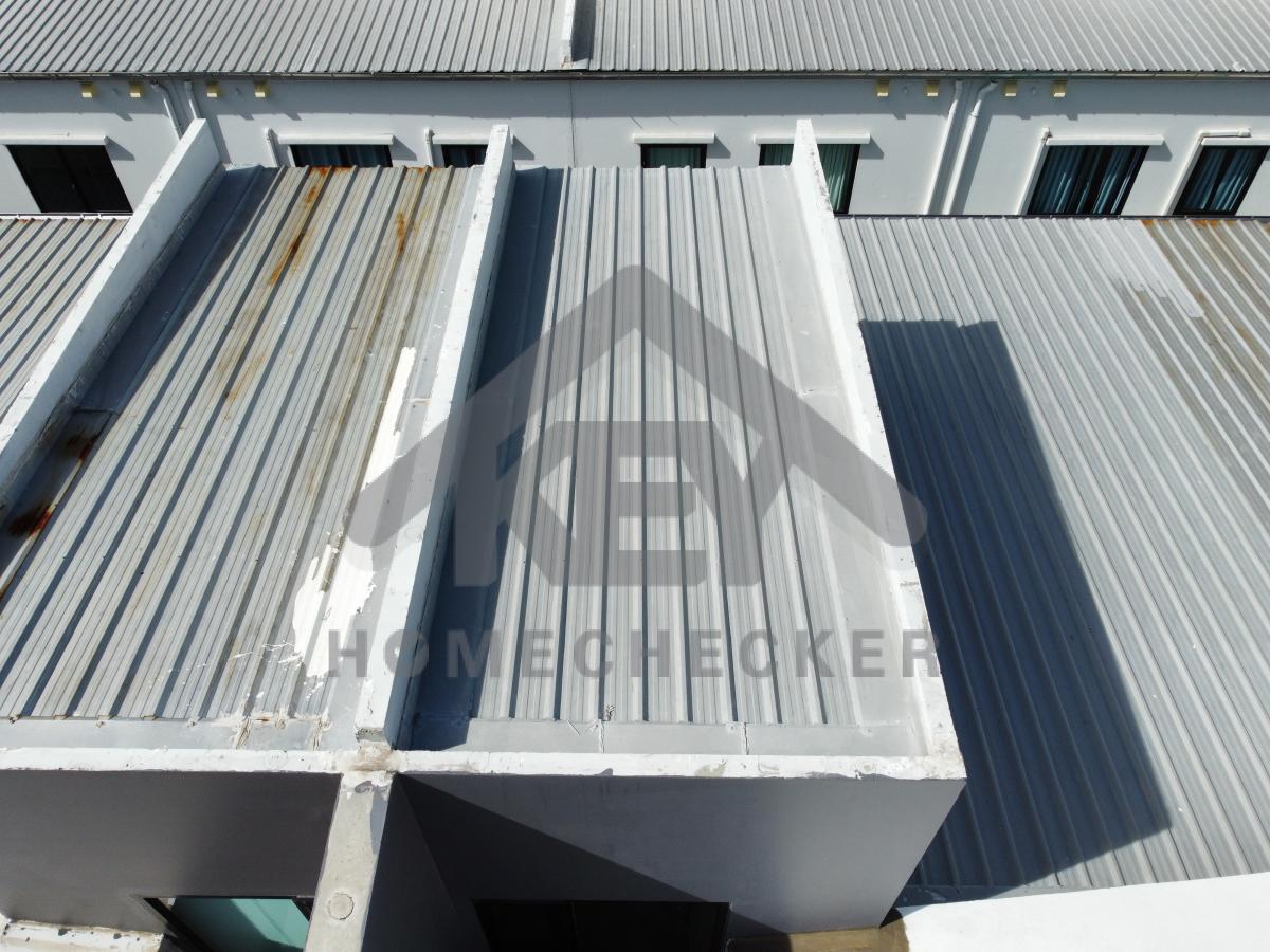 งานตรวจสอบหลังคา