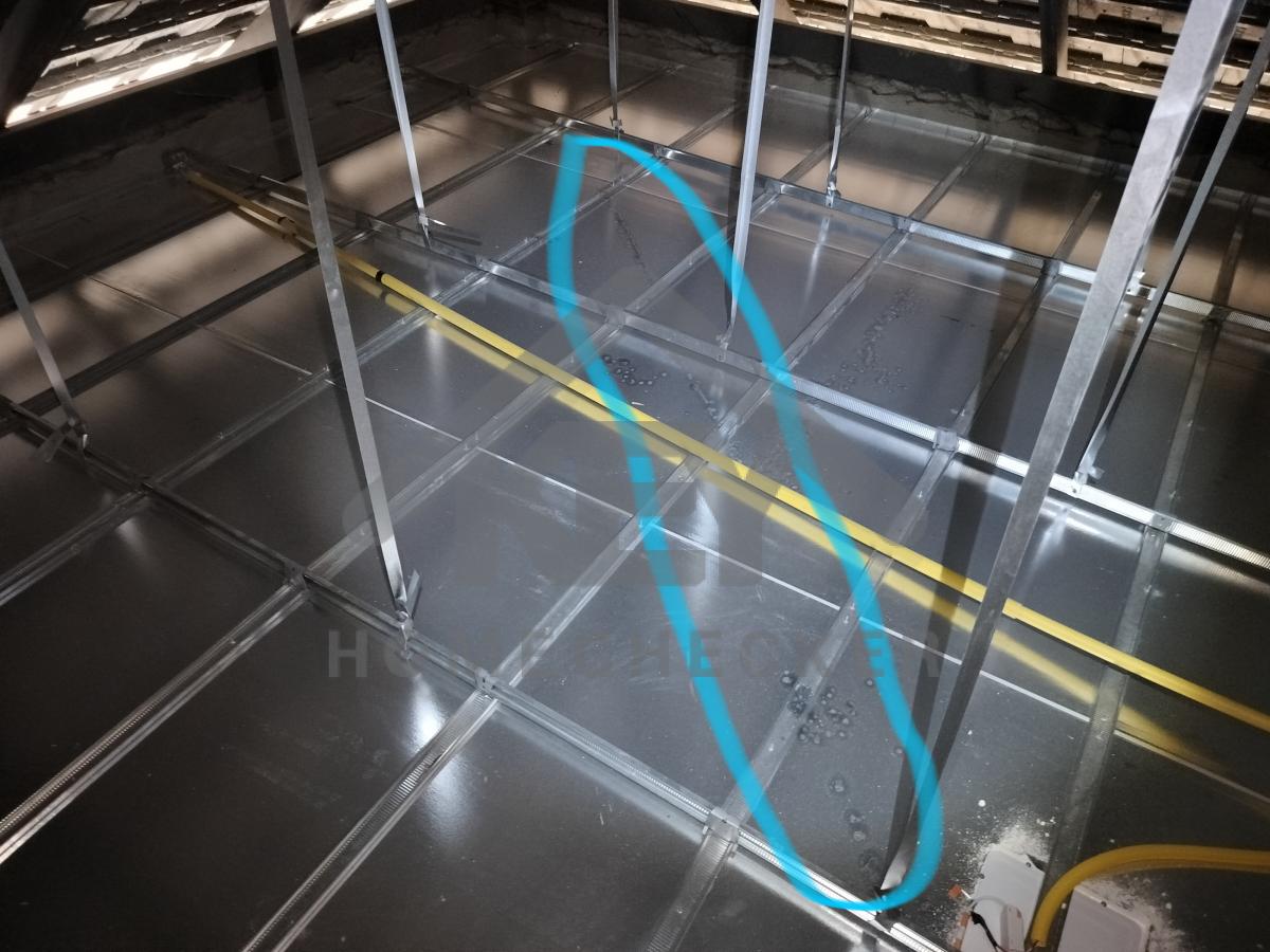 งานตรวจสอบหลังคา