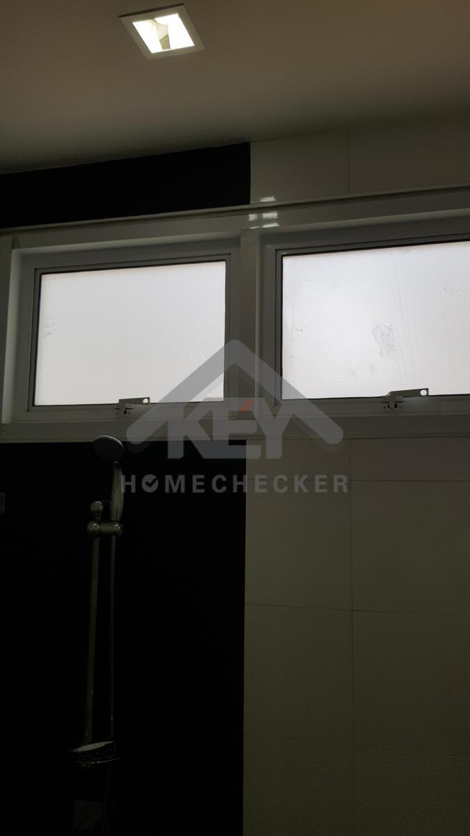 งานเทสน้ำ ประตูหน้าต่าง