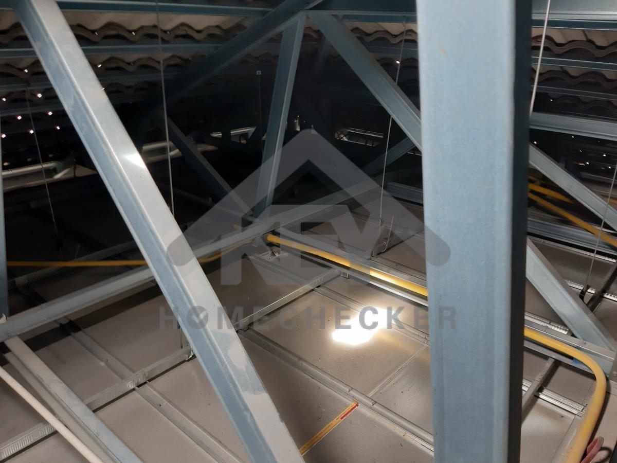 งานตรวจสอบหลังคา