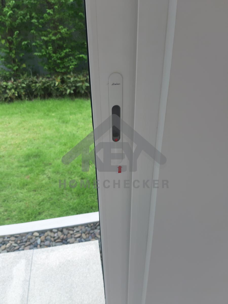 งานเทสน้ำ ประตูหน้าต่าง