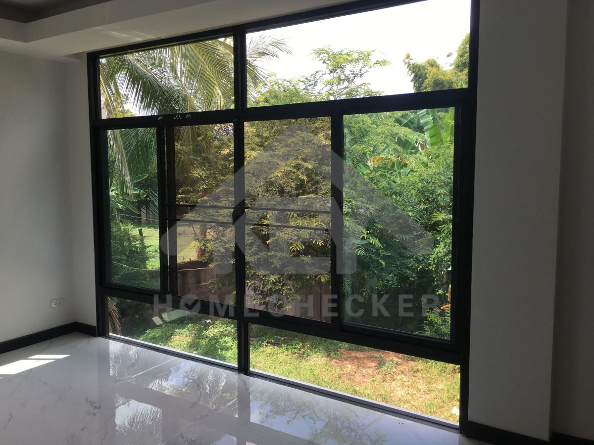 งานห้องโถง ห้องนั่งเล่น