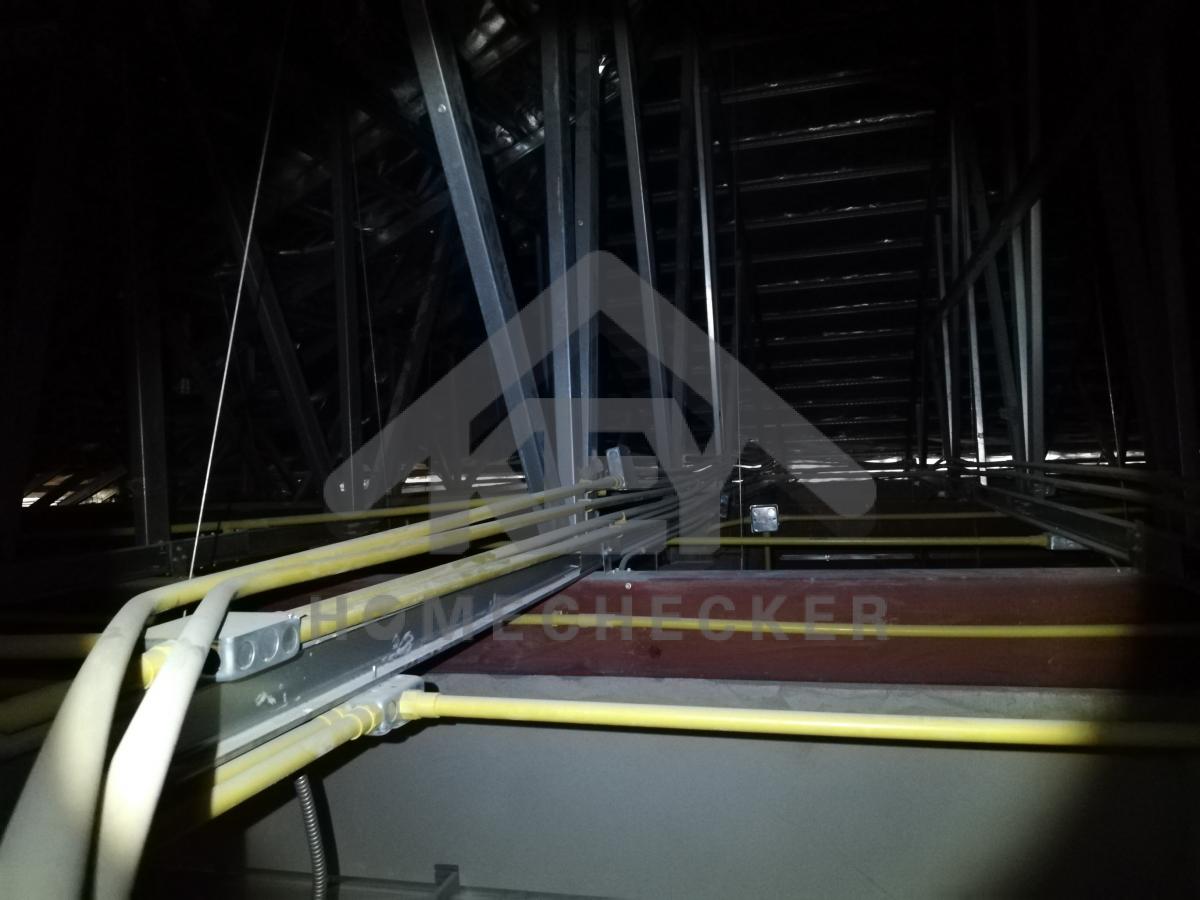 งานตรวจสอบหลังคา