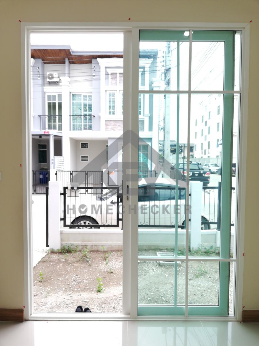 งานห้องโถง ห้องนั่งเล่น