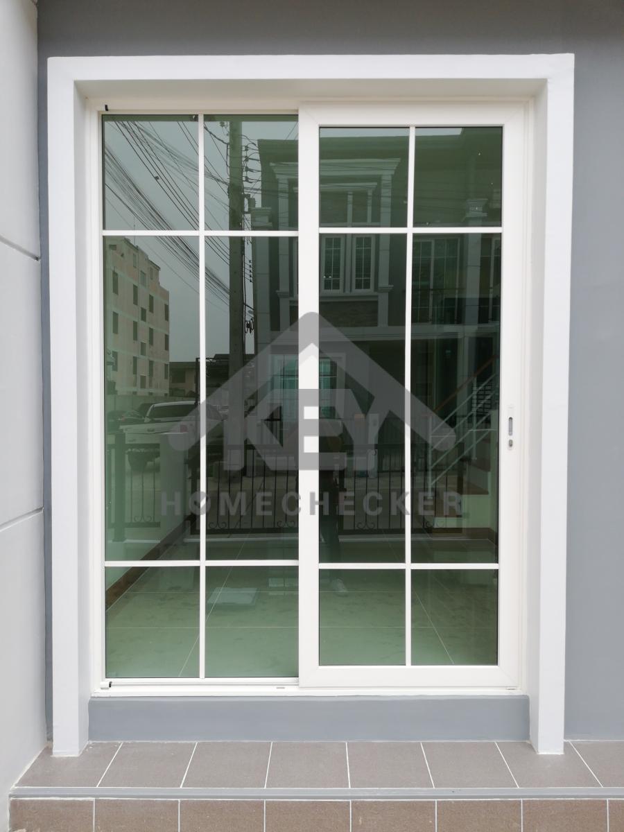 งานภูมิทัศน์และพื้นที่ภายนอกบ้าน