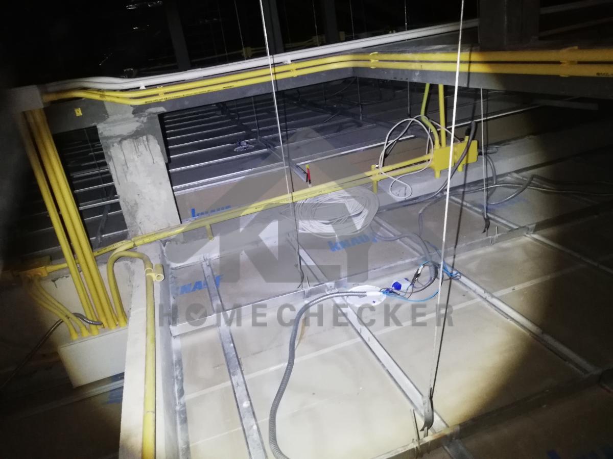 งานตรวจสอบหลังคา