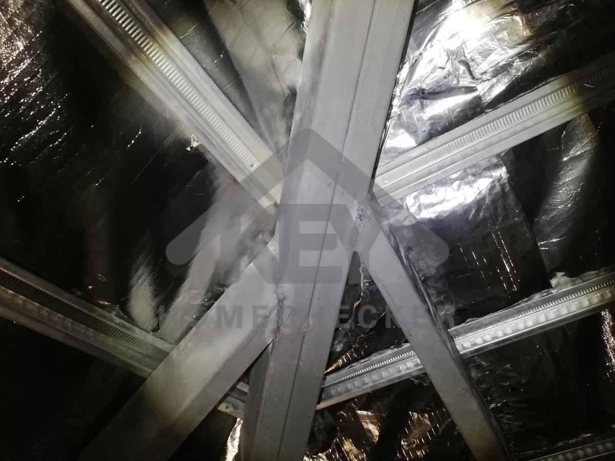 งานตรวจสอบหลังคา