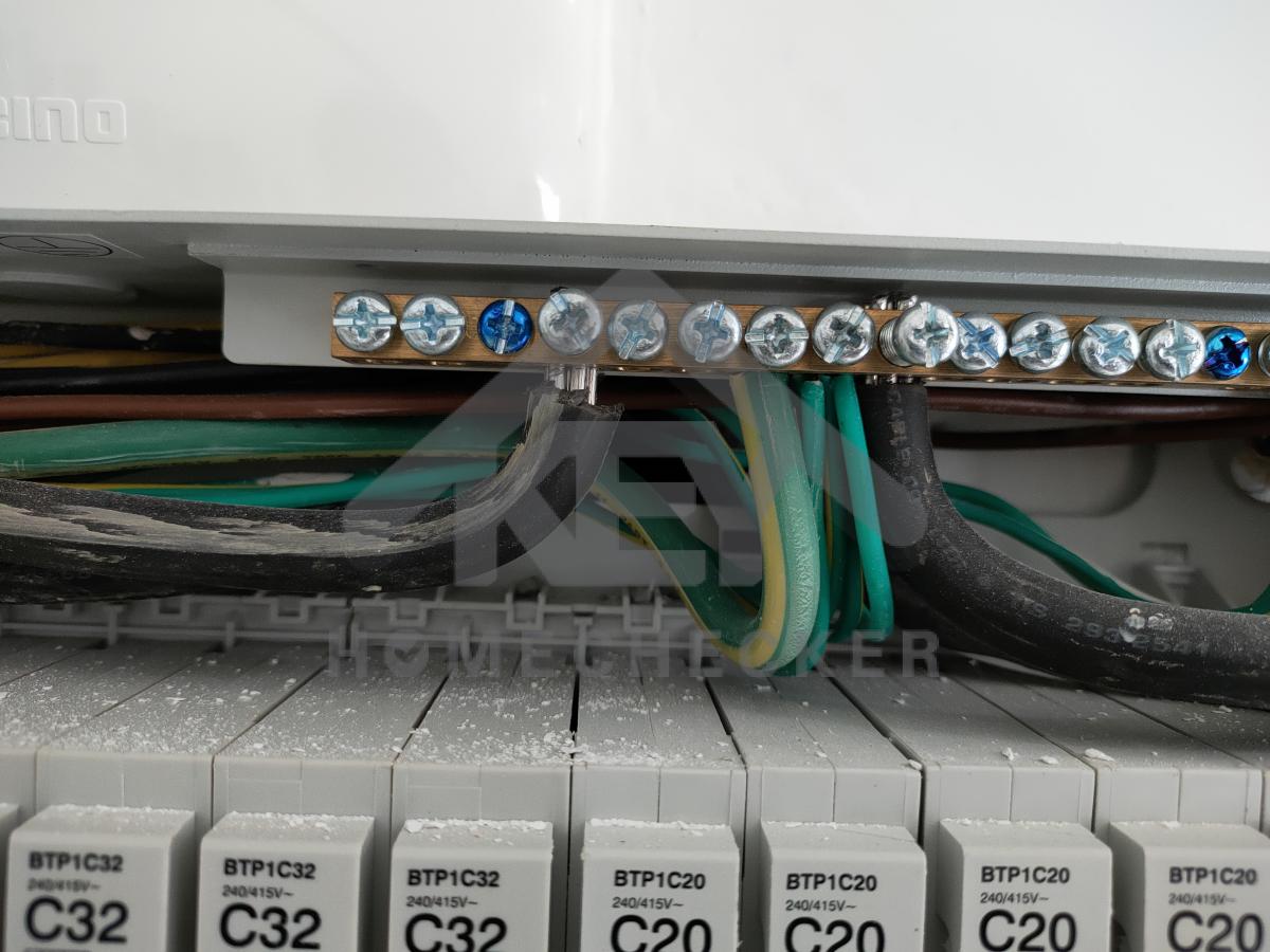 งานไฟฟ้าและระบบความปลอดภัย