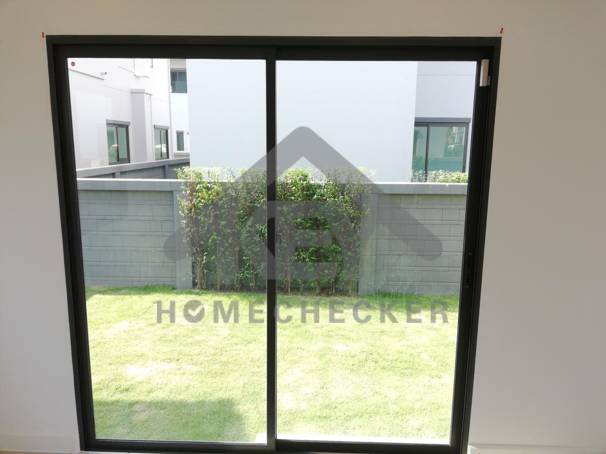 งานห้องโถง ห้องนั่งเล่น