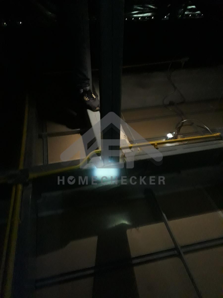 งานตรวจสอบหลังคา