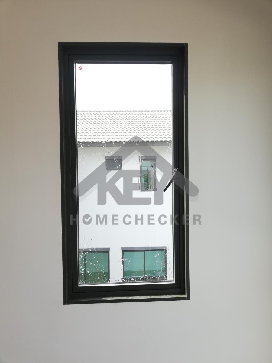 งานเทสน้ำ ประตูหน้าต่าง