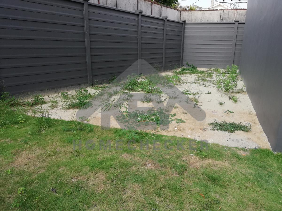 งานภูมิทัศน์และพื้นที่ภายนอกบ้าน