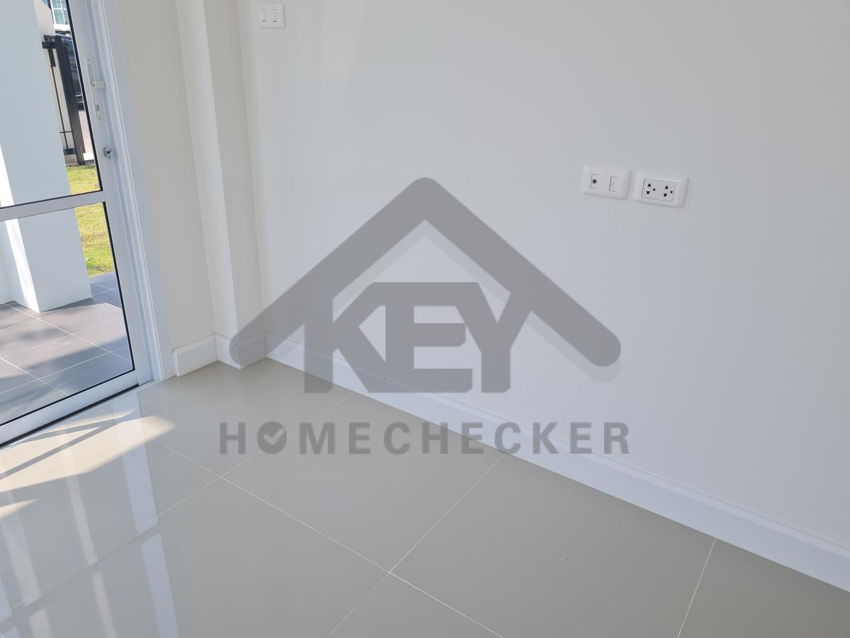 งานห้องโถง ห้องนั่งเล่น