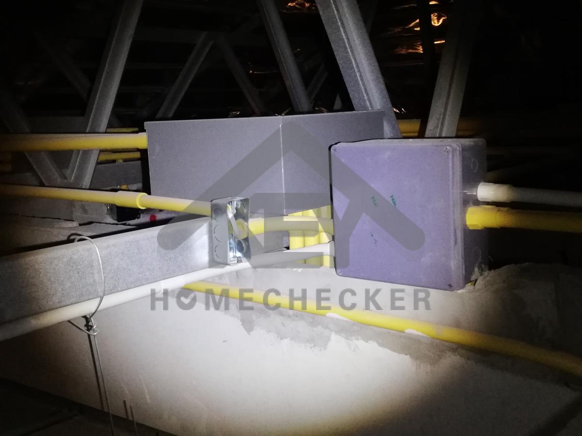 งานตรวจสอบหลังคา