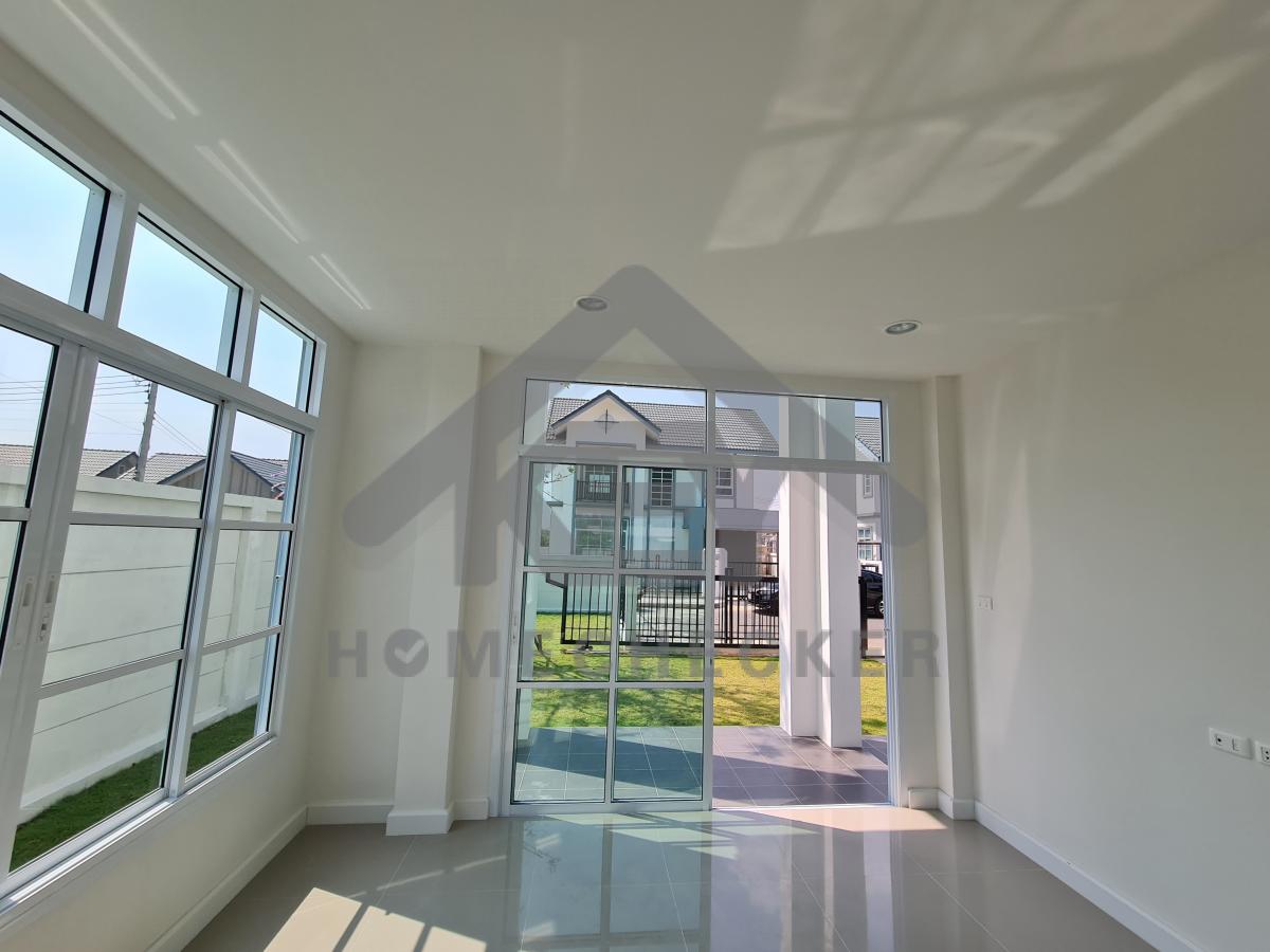 งานห้องโถง ห้องนั่งเล่น