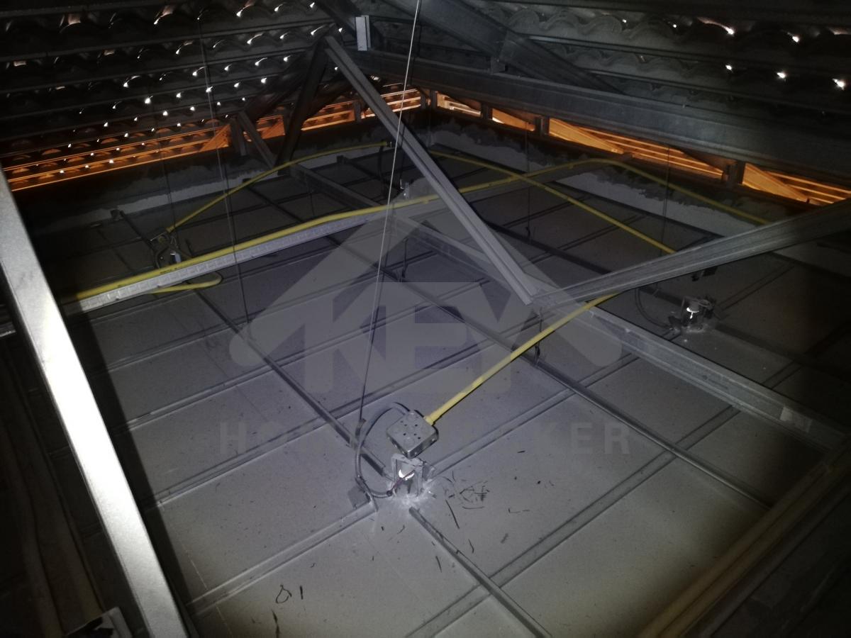 งานตรวจสอบหลังคา