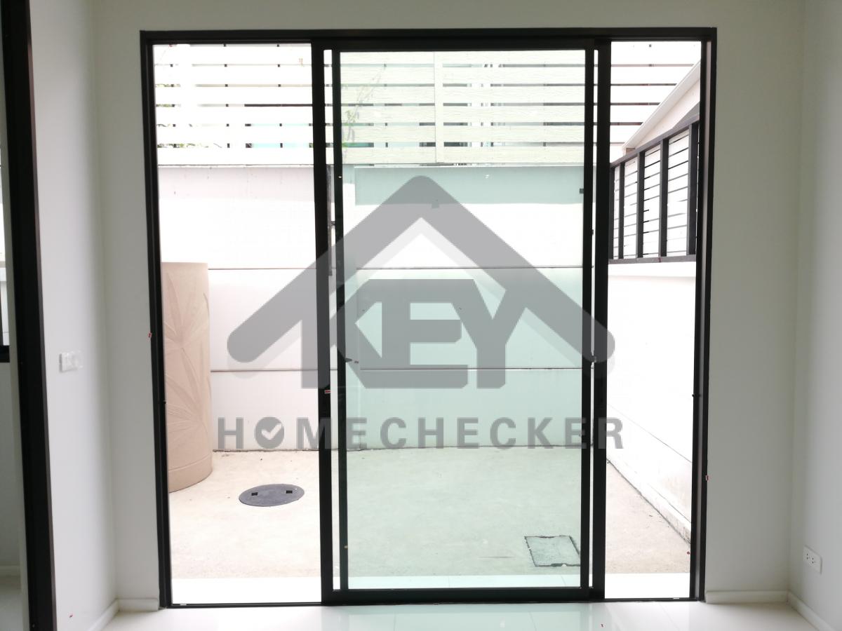 งานห้องโถง ห้องนั่งเล่น