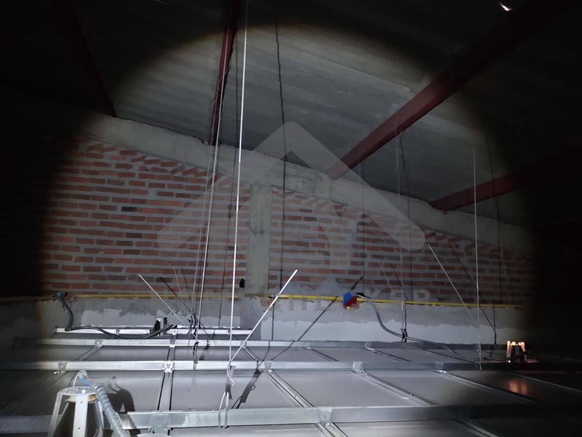 งานตรวจสอบหลังคา