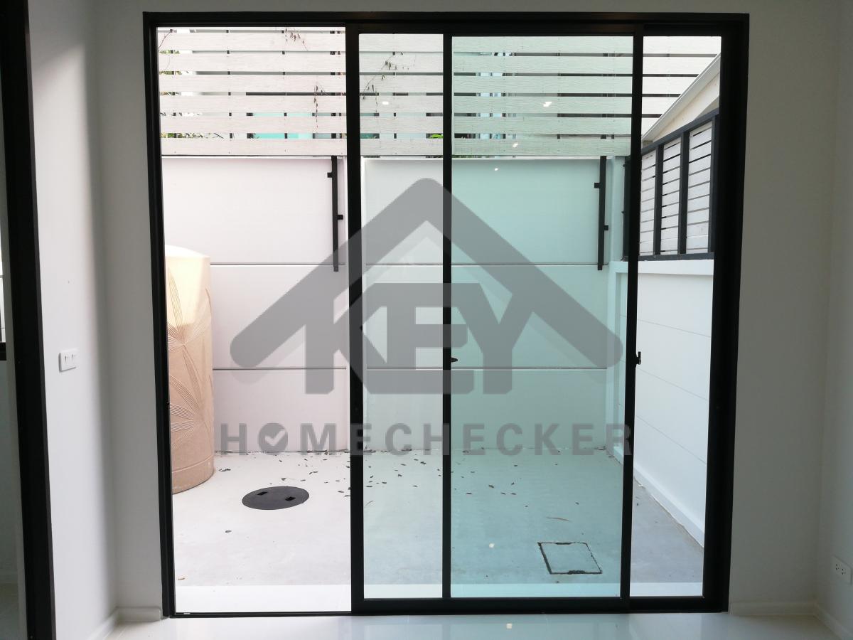 งานห้องโถง ห้องนั่งเล่น