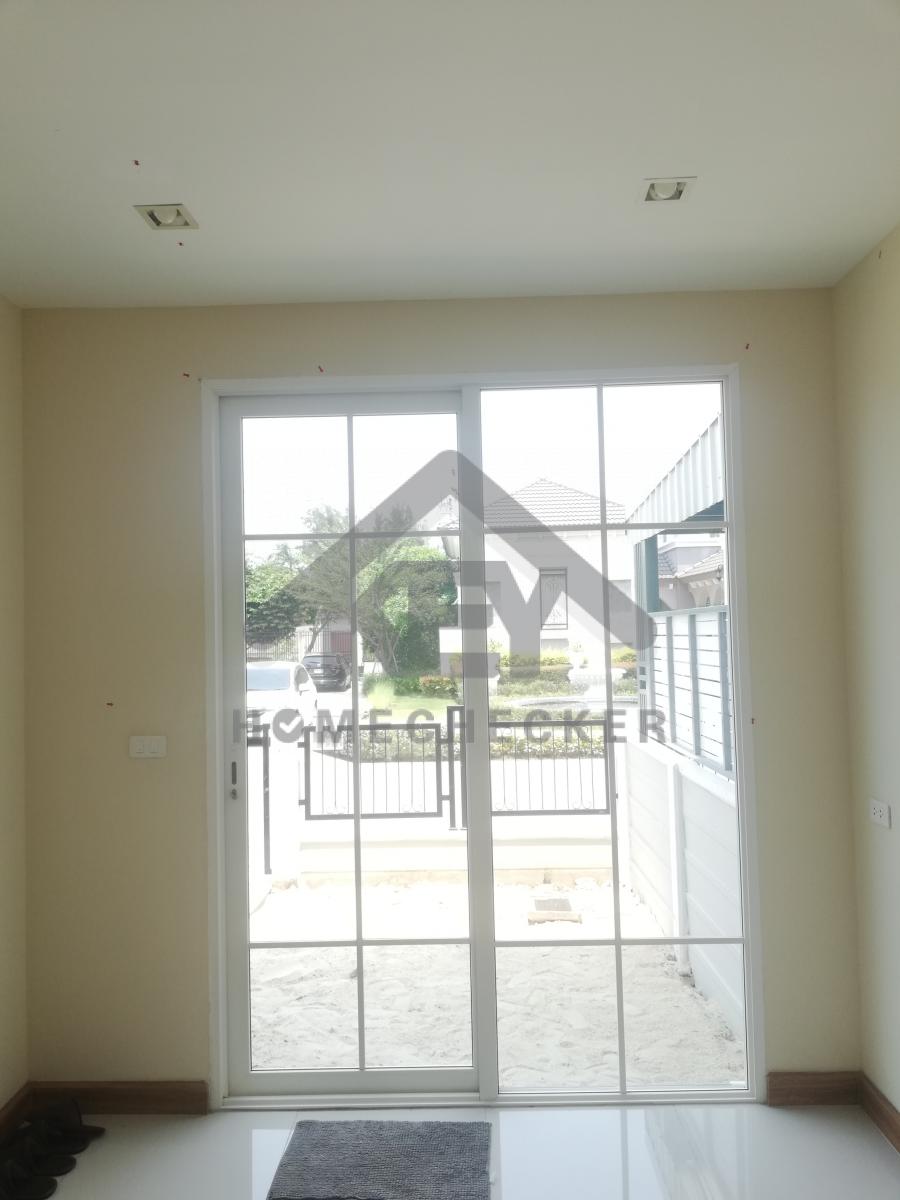 งานห้องโถง ห้องนั่งเล่น