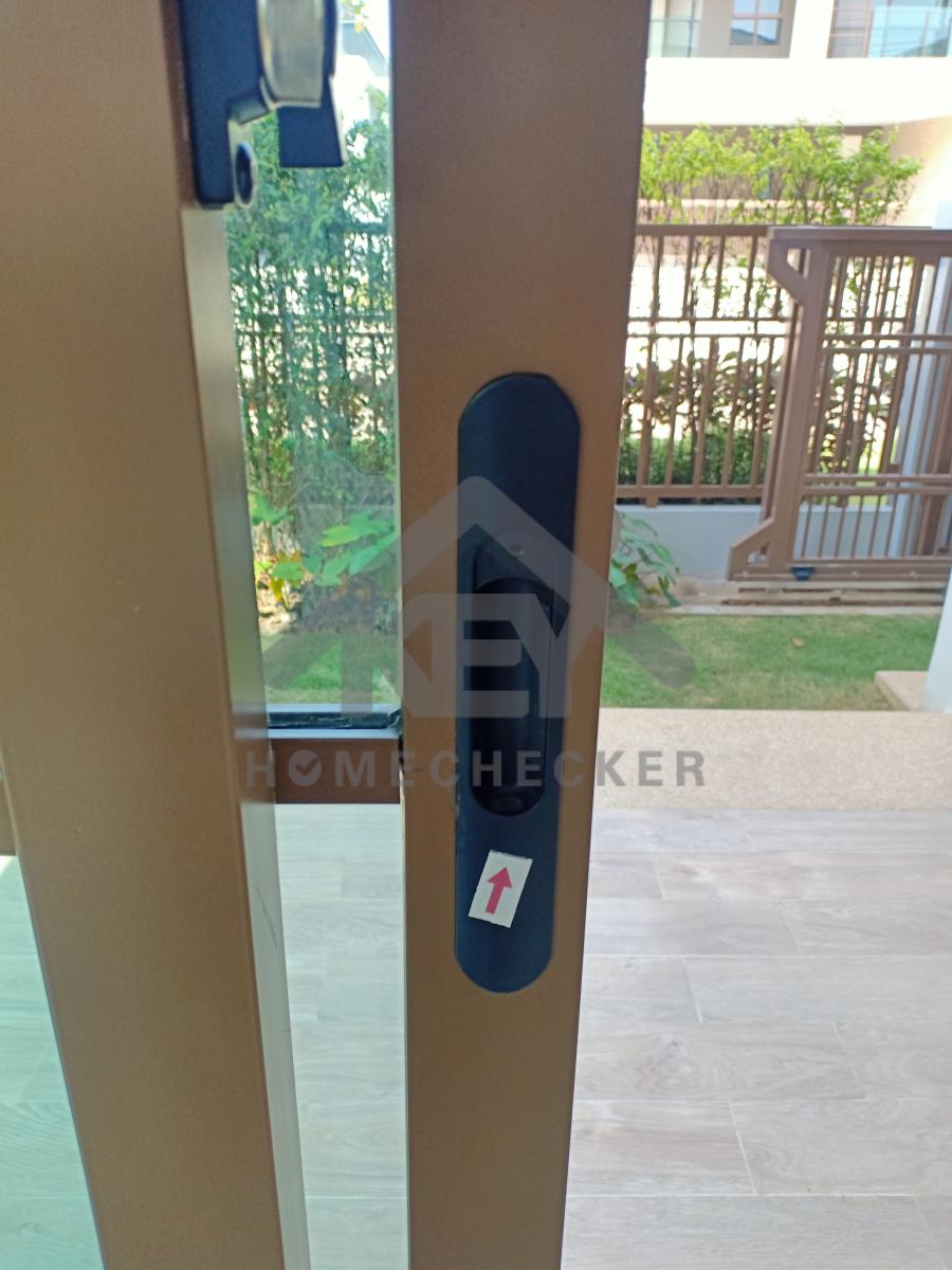 งานห้องโถง ห้องนั่งเล่น