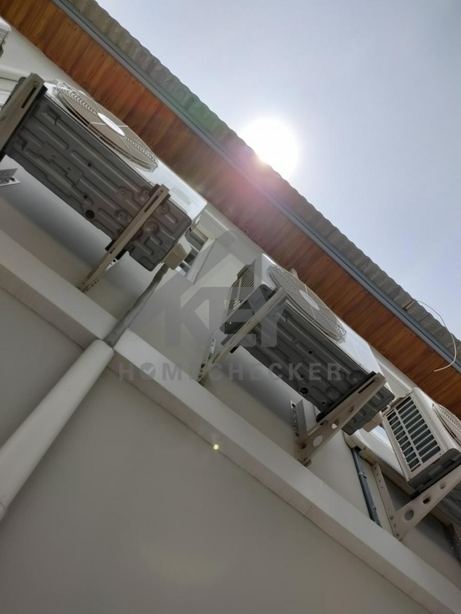 งานตรวจสอบหลังคา