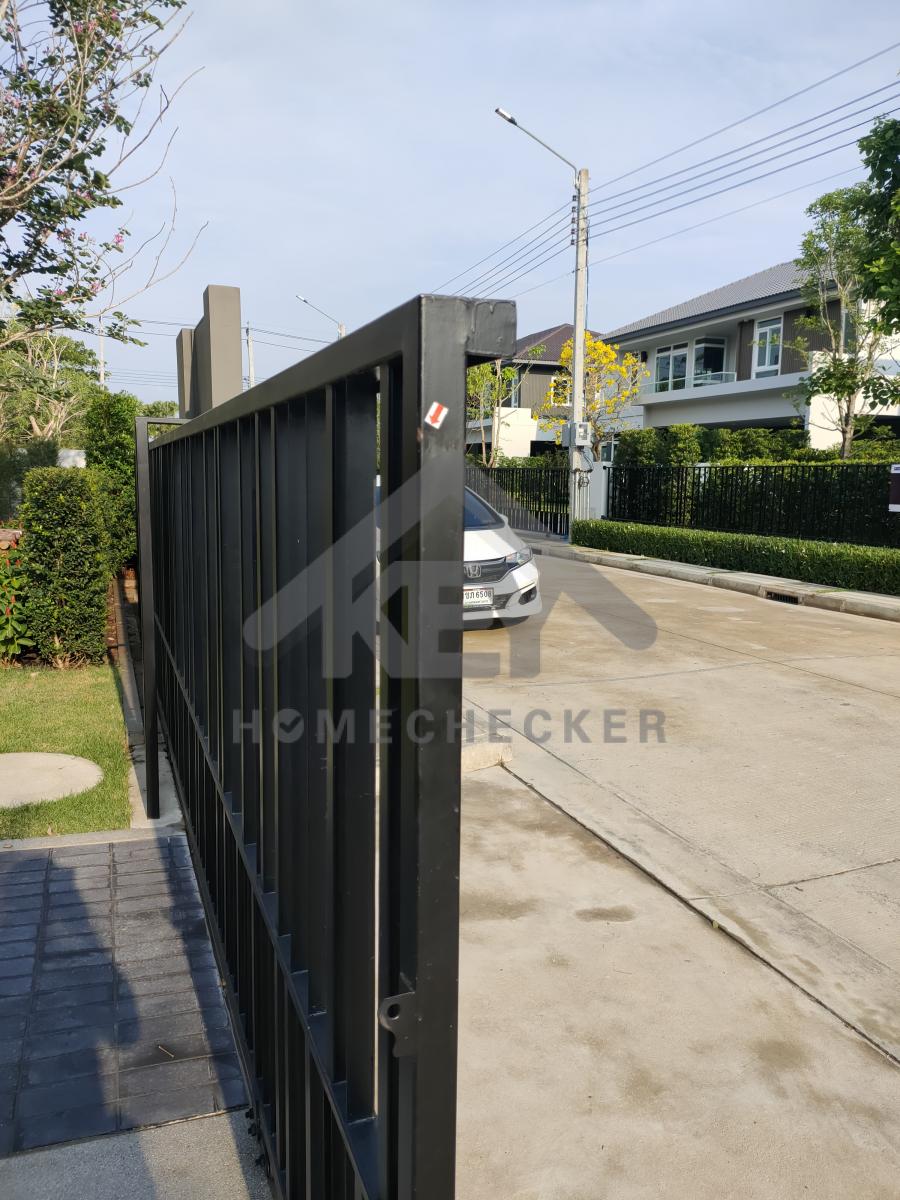 งานภูมิทัศน์และพื้นที่ภายนอกบ้าน