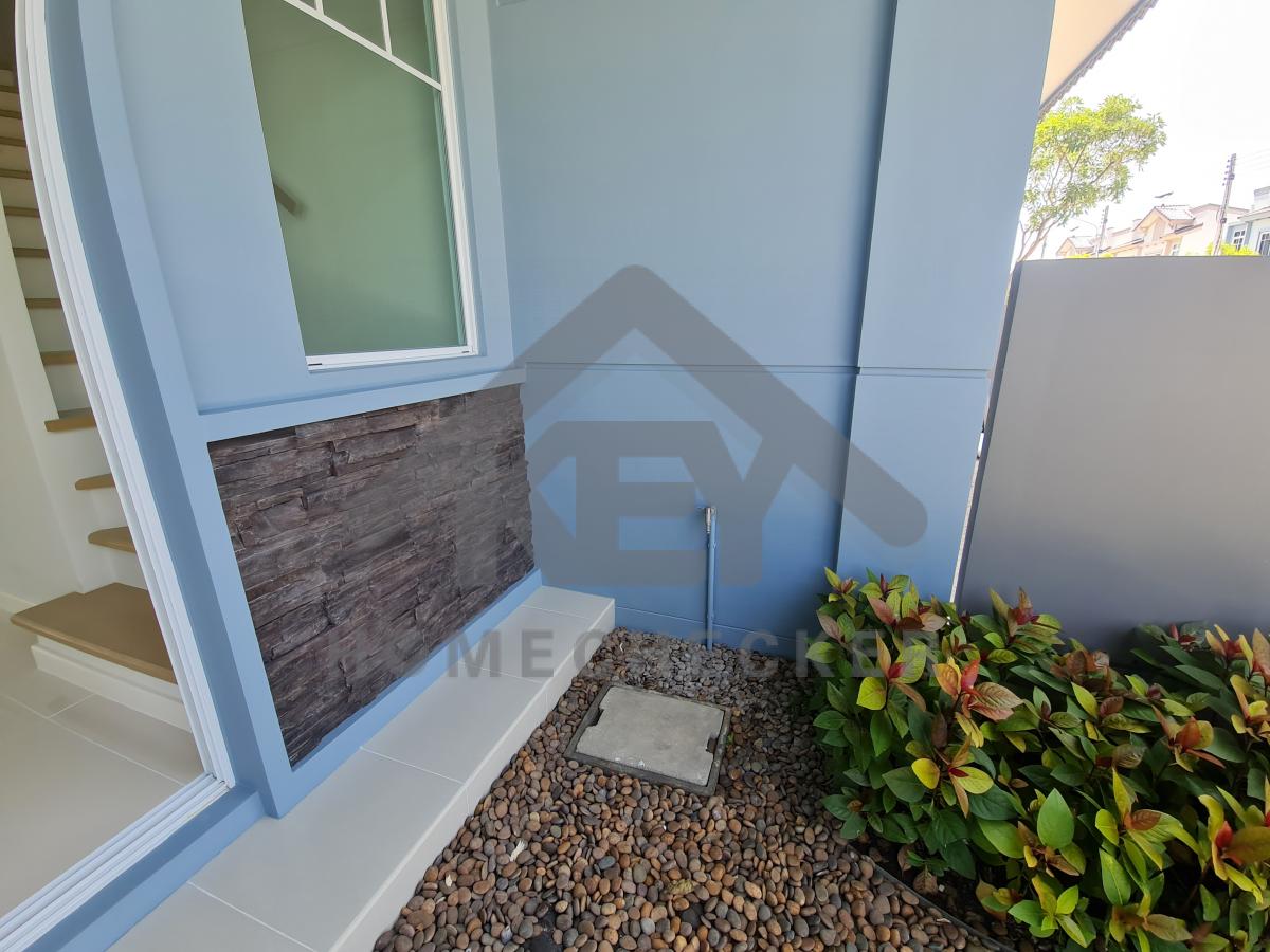 งานภูมิทัศน์และพื้นที่ภายนอกบ้าน