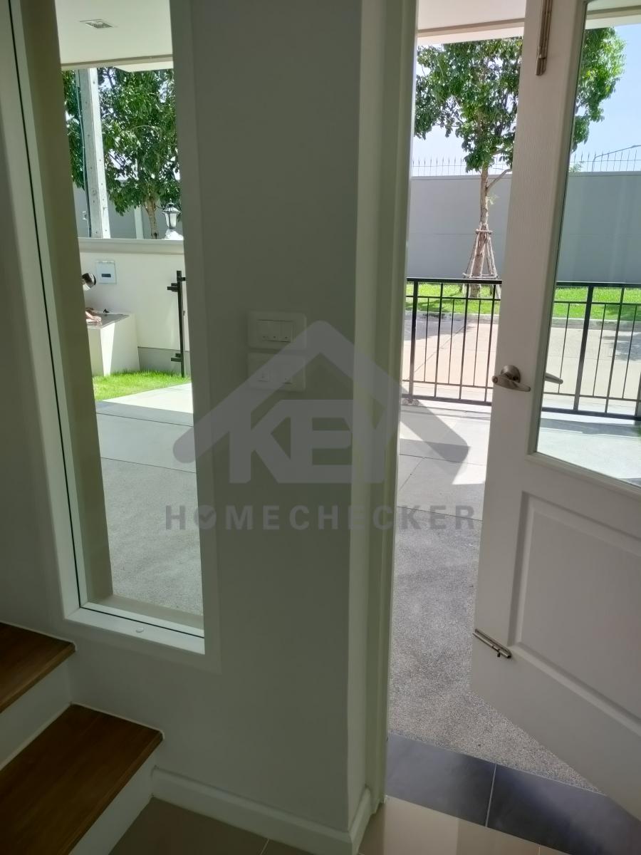 งานห้องโถง ห้องนั่งเล่น