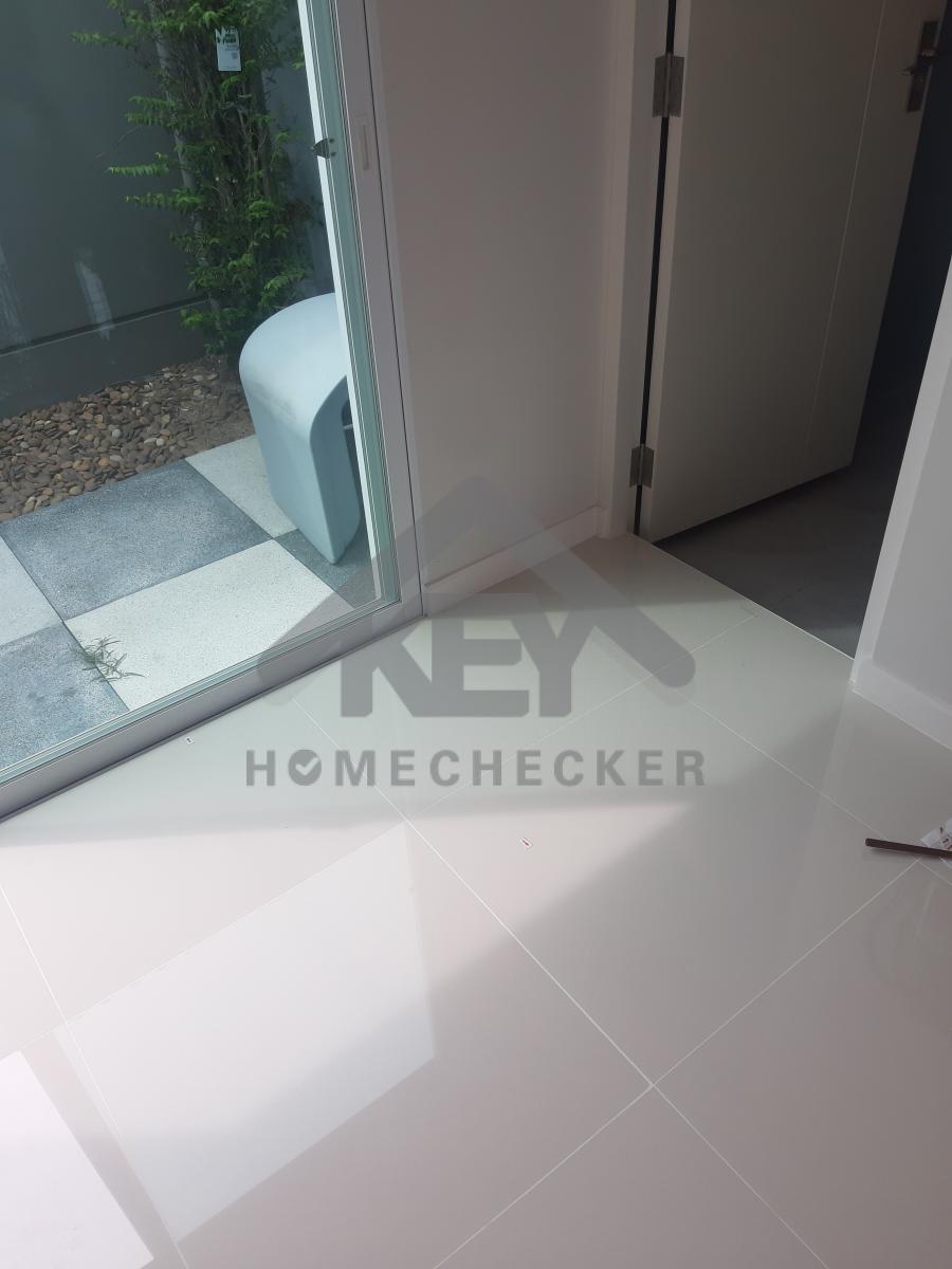 งานห้องโถง ห้องนั่งเล่น