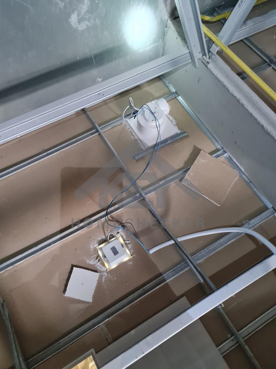 งานตรวจสอบหลังคา