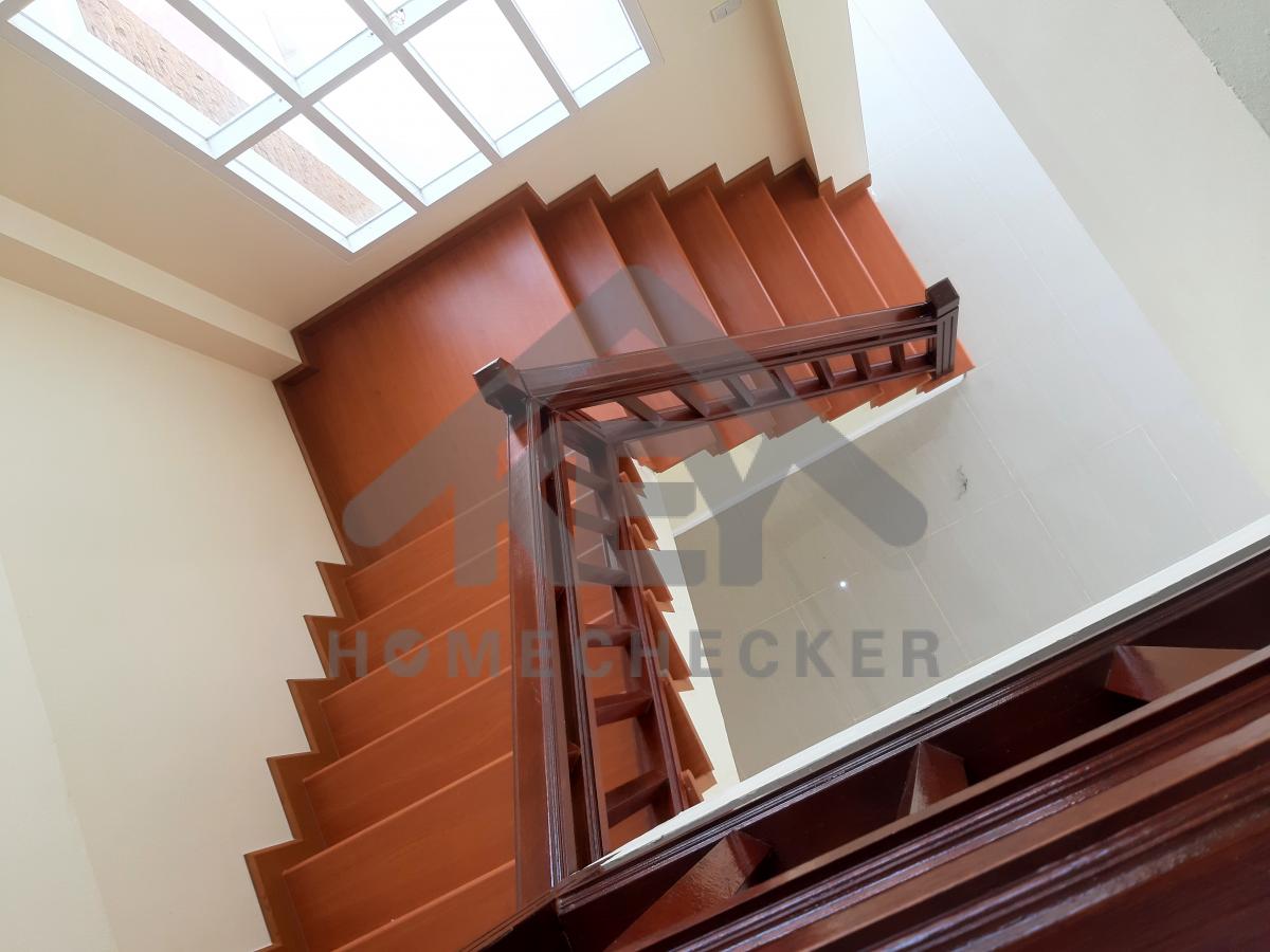 งานบันไดชั้น 2