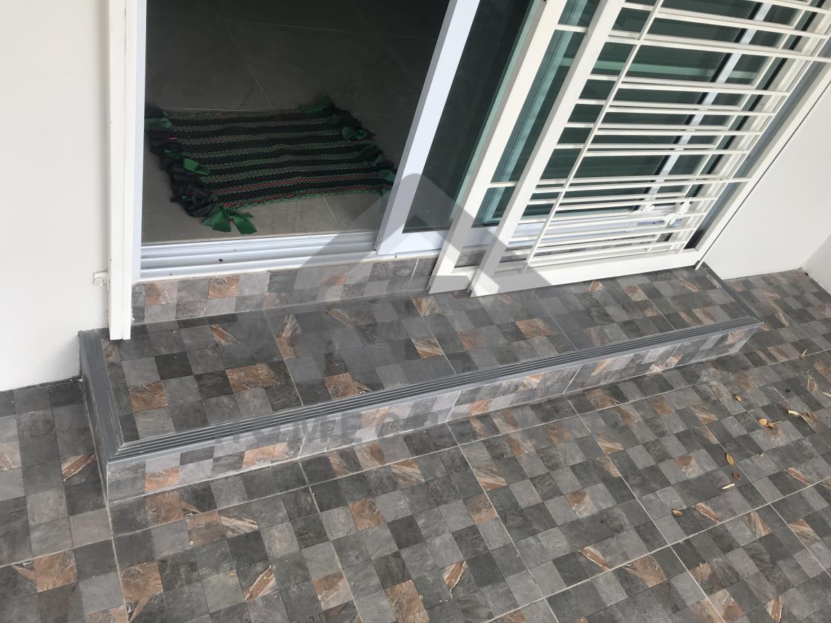 งานภูมิทัศน์และพื้นที่ภายนอกบ้าน