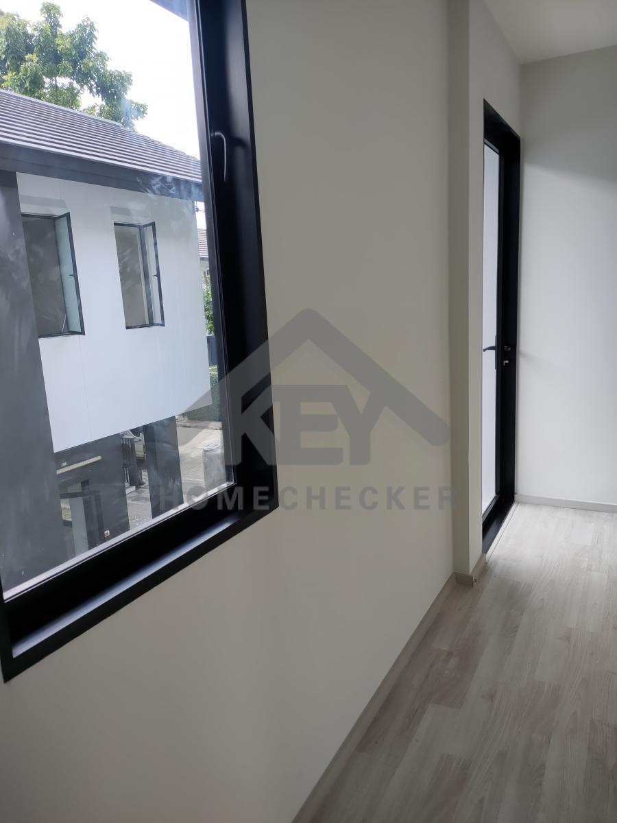 งานชั้นลอย