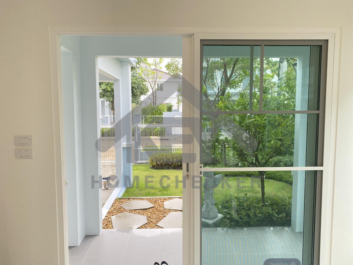 งานห้องโถง ห้องนั่งเล่น