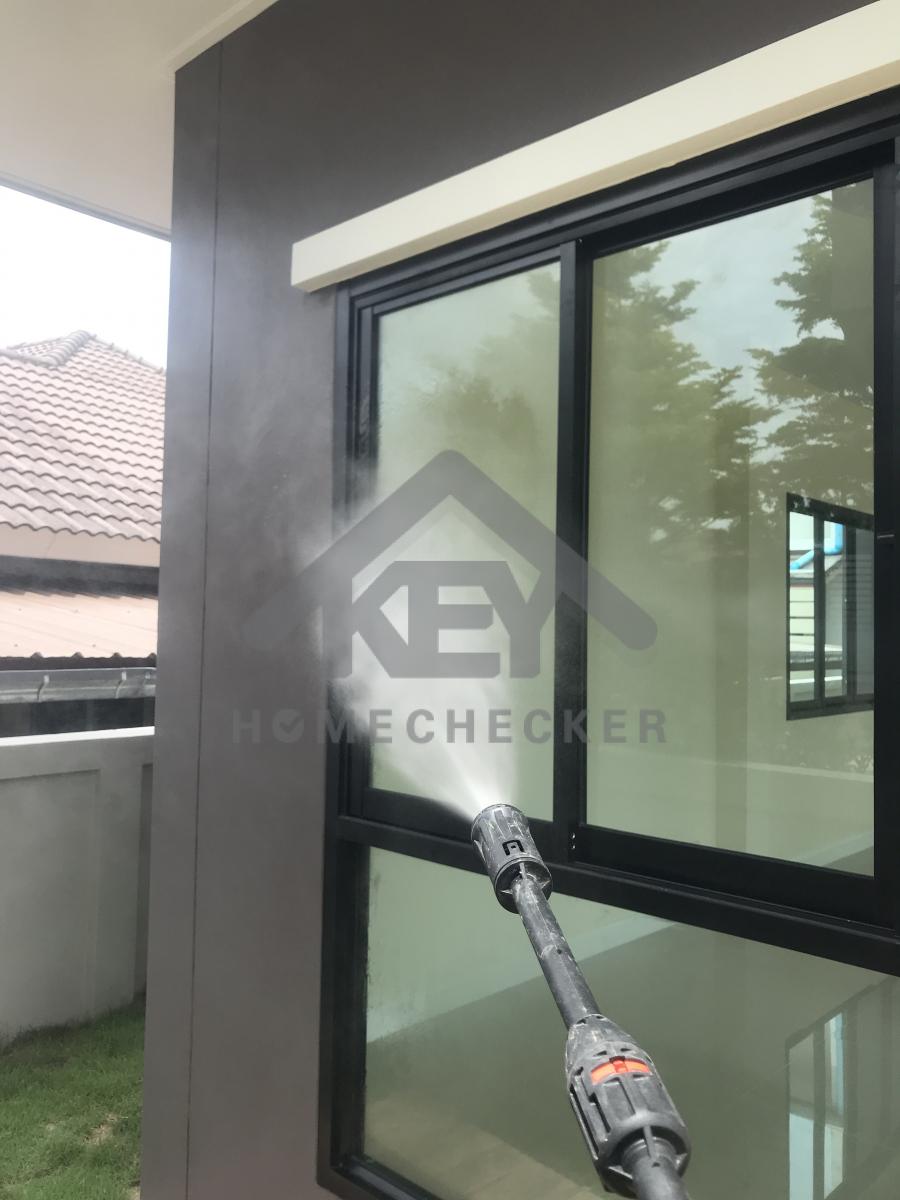 งานเทสน้ำ ประตูหน้าต่าง